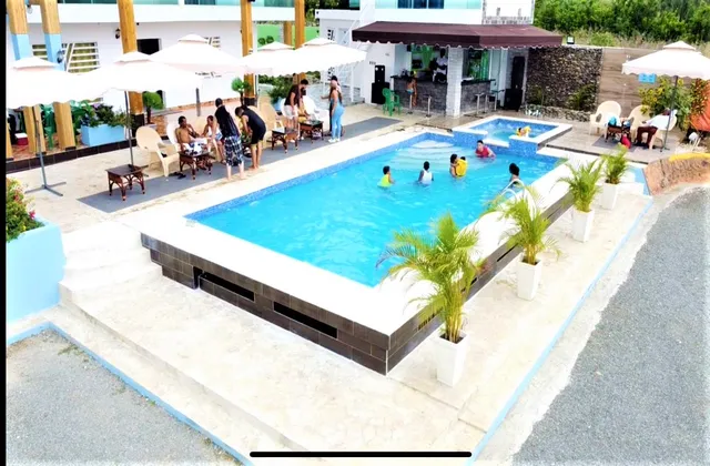 Hotel Valley View Juan Herrera Pool 1